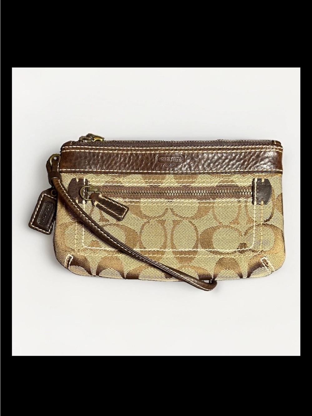 Coach Soho Signature Small Front Zip Wristlet W/Leather Trim, 2006 Style: #40023